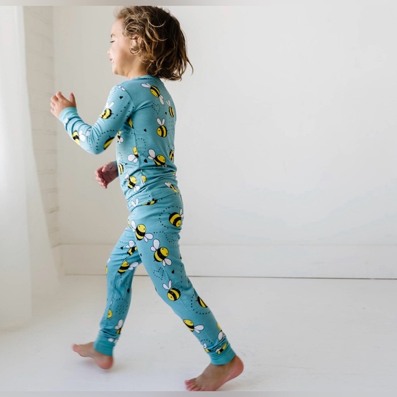 LS Teal Bee PJ Set